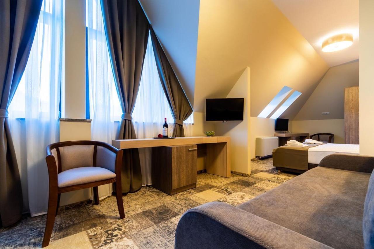 Hotel Izvoare Caciulata Călimăneşti Kültér fotó